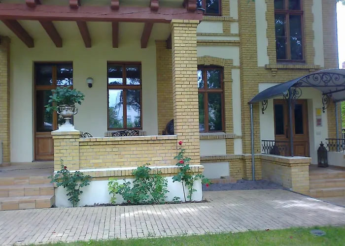 Hotel Residenz Kult 4*